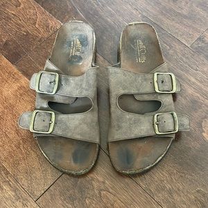 Women’s Brown Slip On Sandals